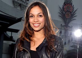 Rosario Dawson Shows Off Curvy Bikini Body in Barbados